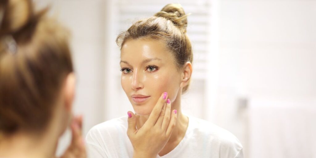 What Skincare Steps Should You Take in Your 20s for Anti-Aging? What Skincare Steps Should You Take in Your 20s for Anti-Aging?