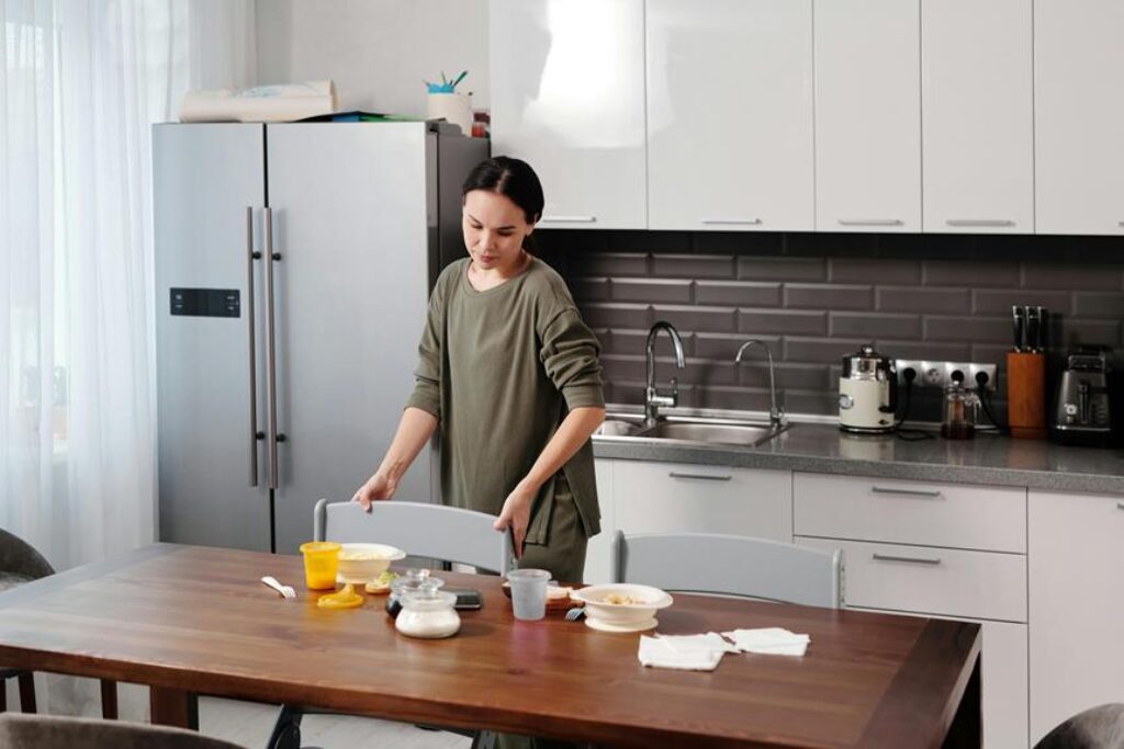 What Are Quick Hacks for Cleaning Kitchen Appliances? What Are Quick Hacks for Cleaning Kitchen Appliances?